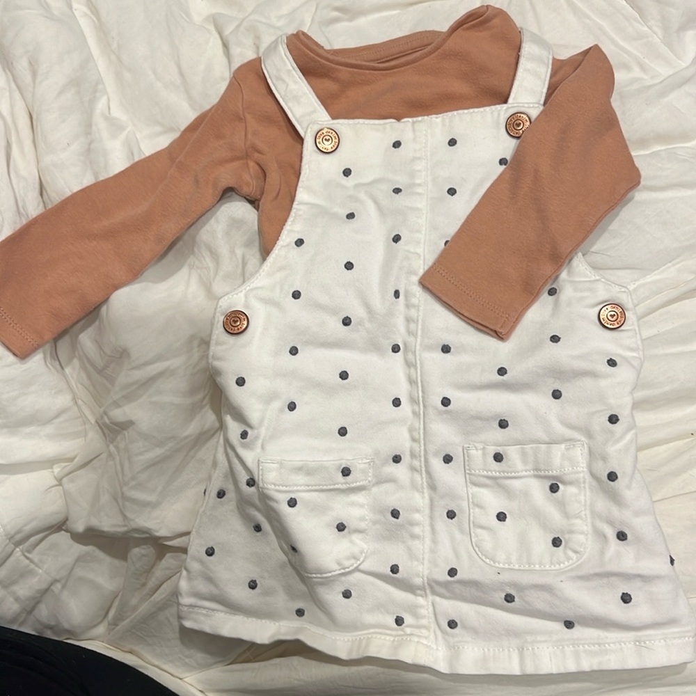 GUC Fred & Flo Onesie and Dress 6-9M